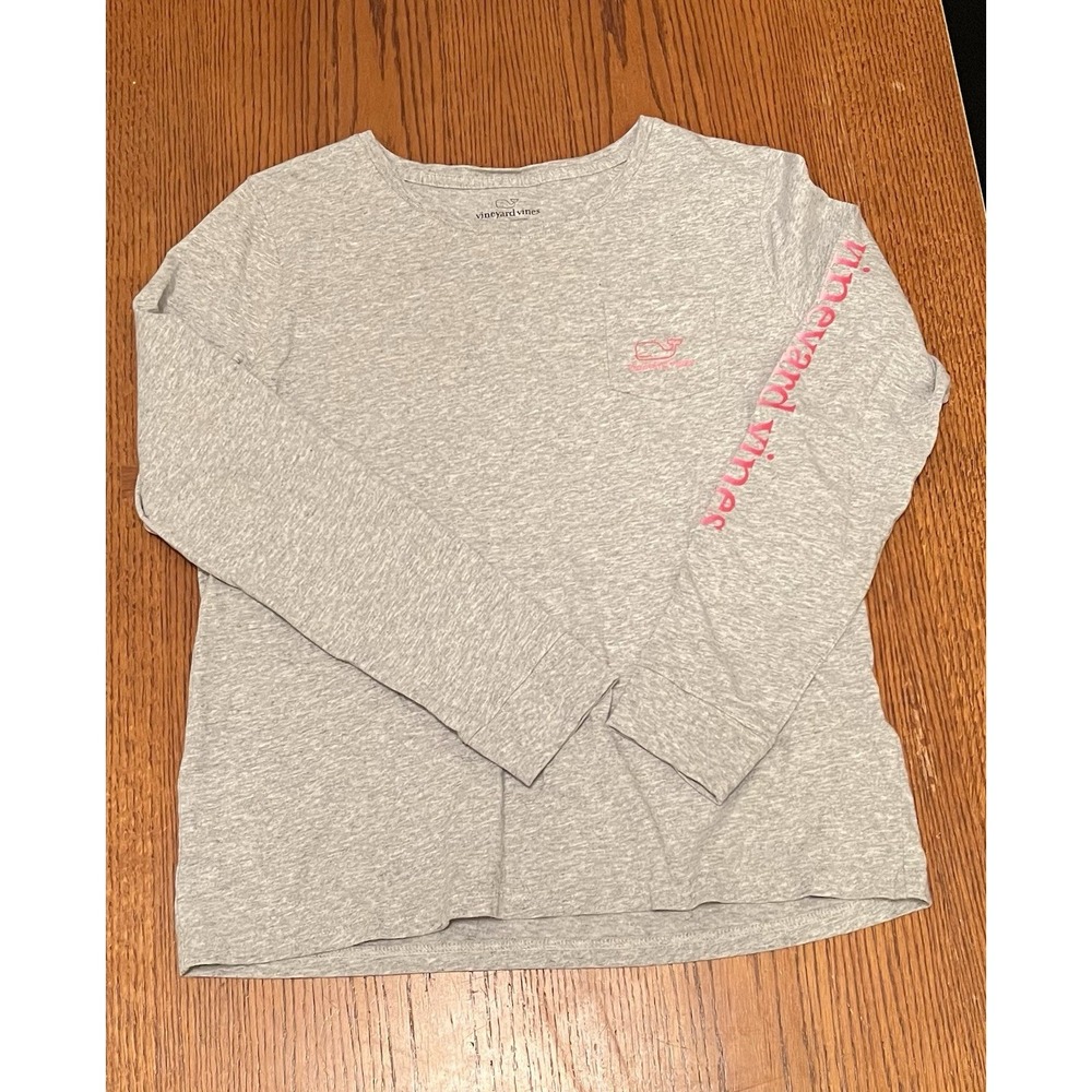 Vineyard Vines Women's Long Sleeve Gray With Pink Logo Pocket T-shirt Size M